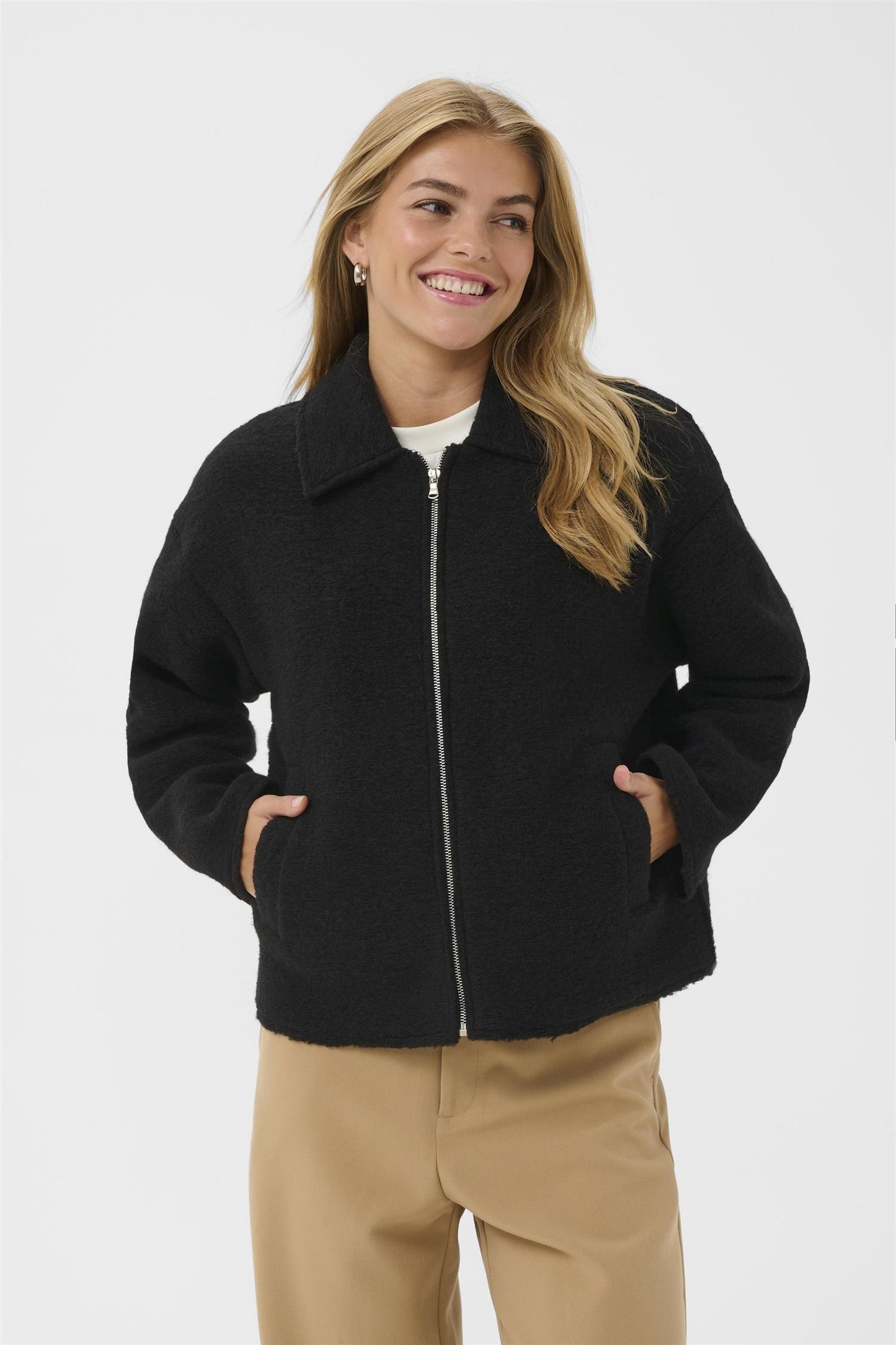 Culture Nima Birgith Jacket Black