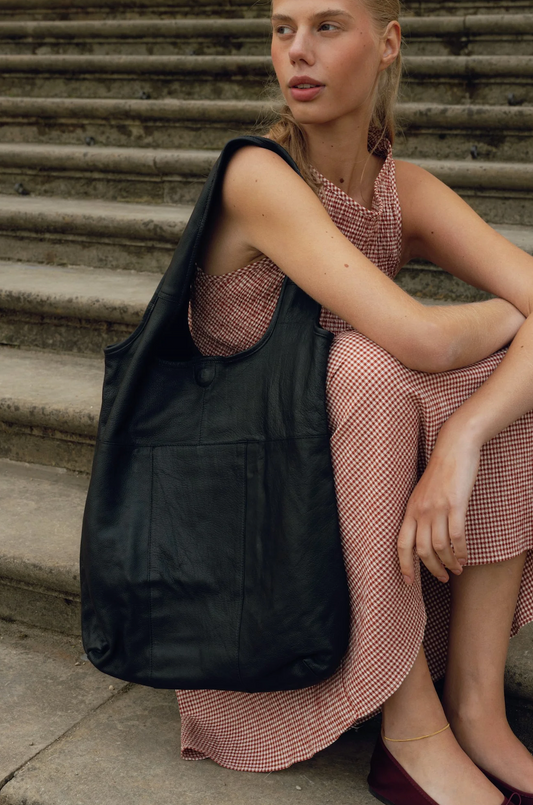 Re:Designed Lyra Urban Black