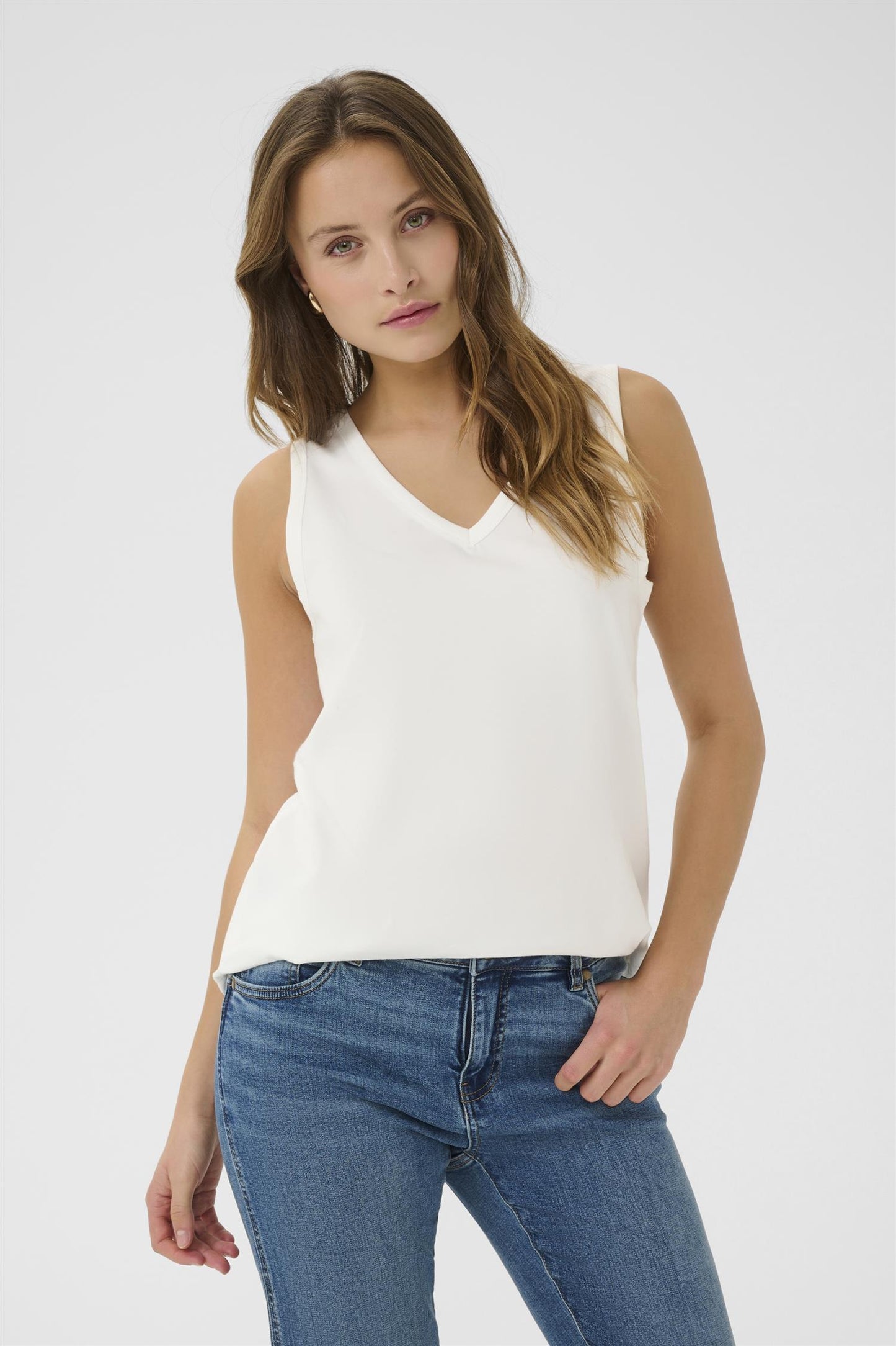 Culture Base Gith VN Tanktop Spring Gardenia