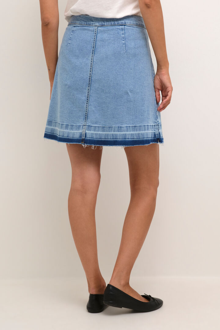 Culture Ami Short Skirt Light Blue