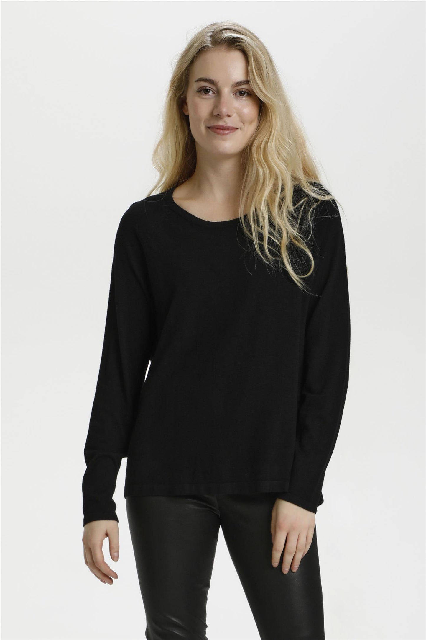 Culture AnneMarie Solid Jumper Black
