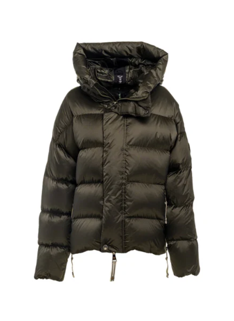 C.A.Y.A Ginny Short Pinewood Matt