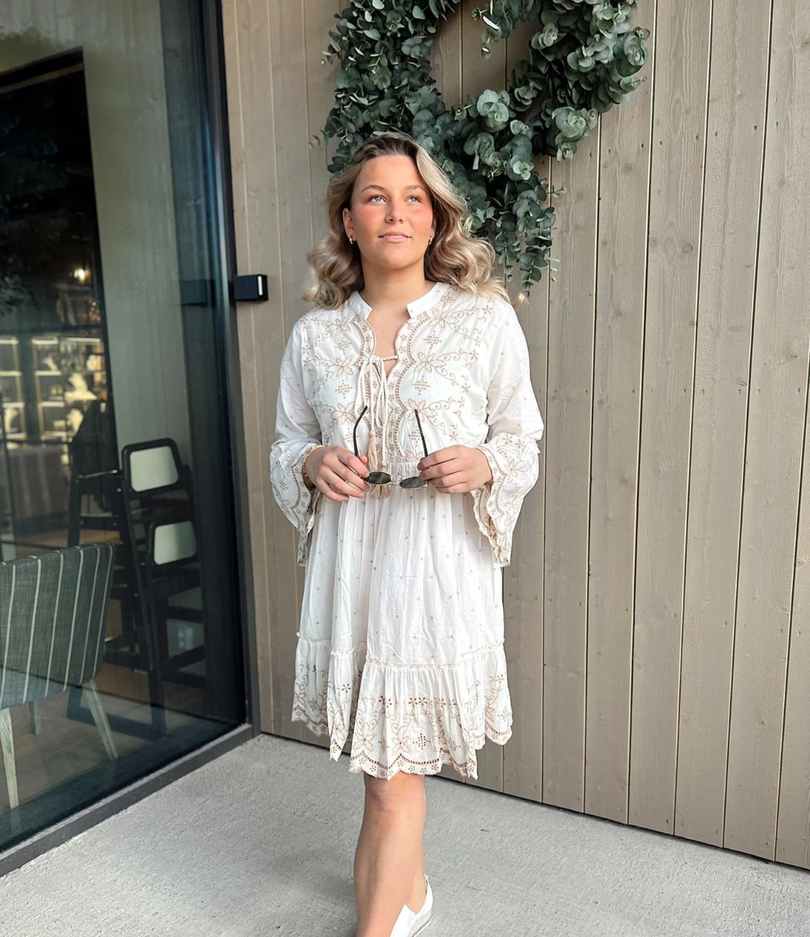 Rah Oslo Elise Short Dress Embroidery Off White