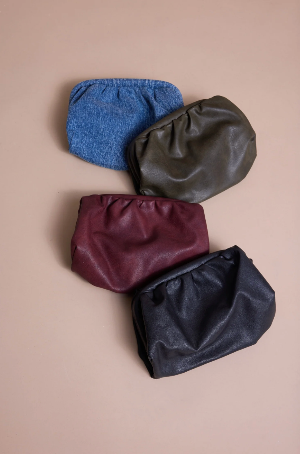 Line of Oslo Purse Black