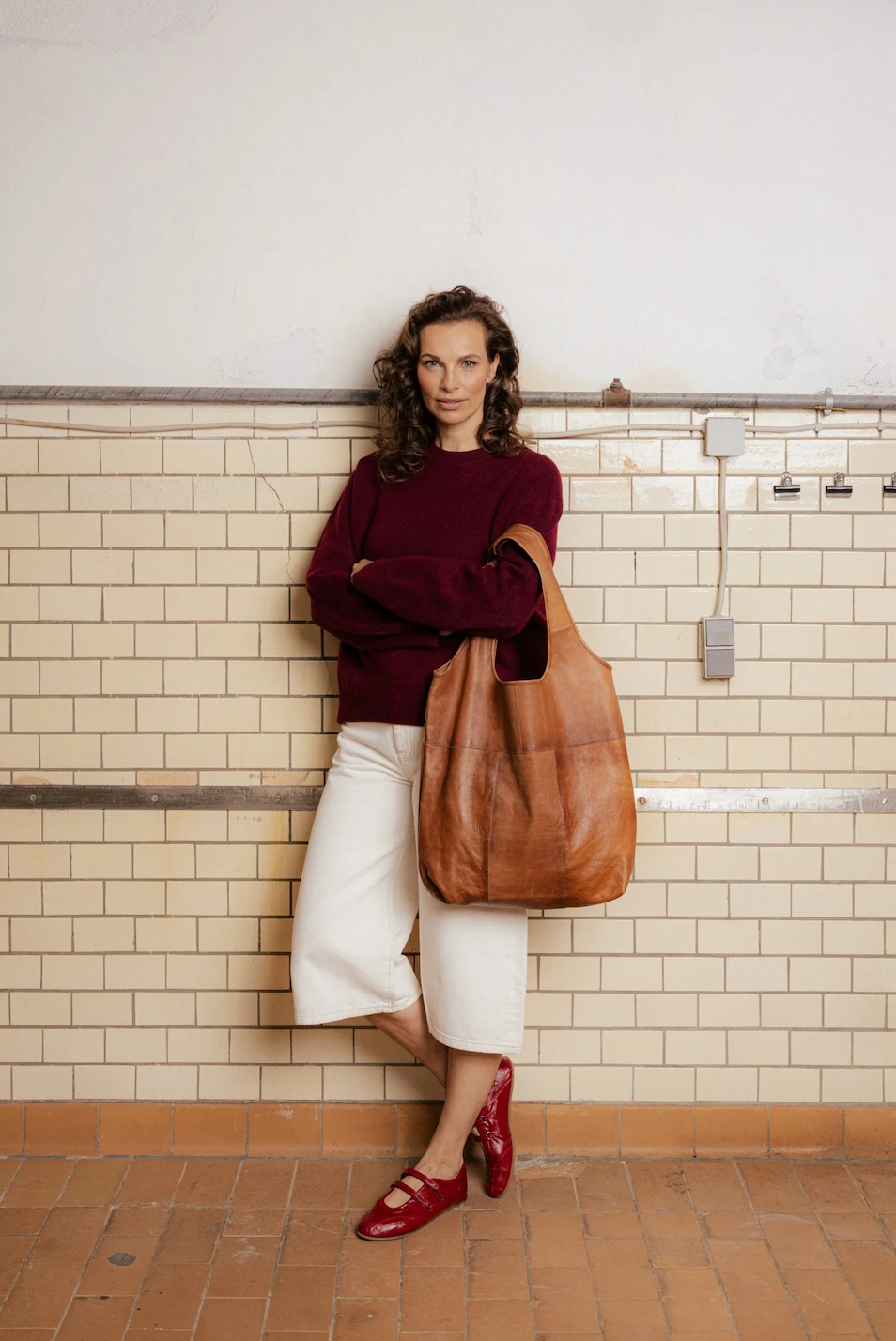 Re:Designed Lyra Urban Walnut