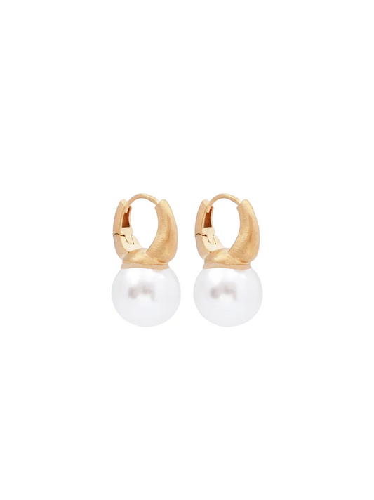 Farmhouse Camilla Øhrling Kate Pearl Earrings