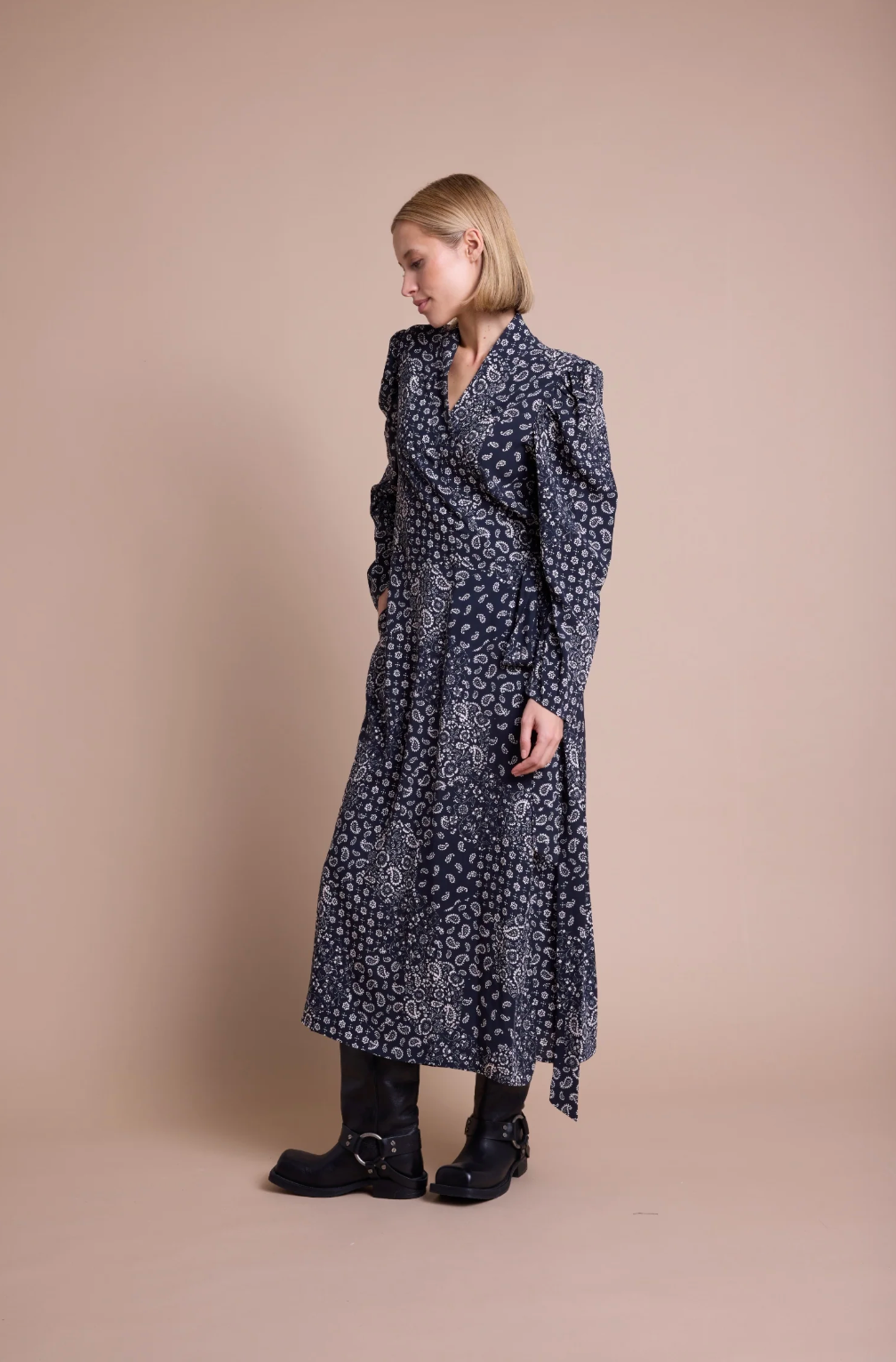 Line of Oslo Scarlett Paisley