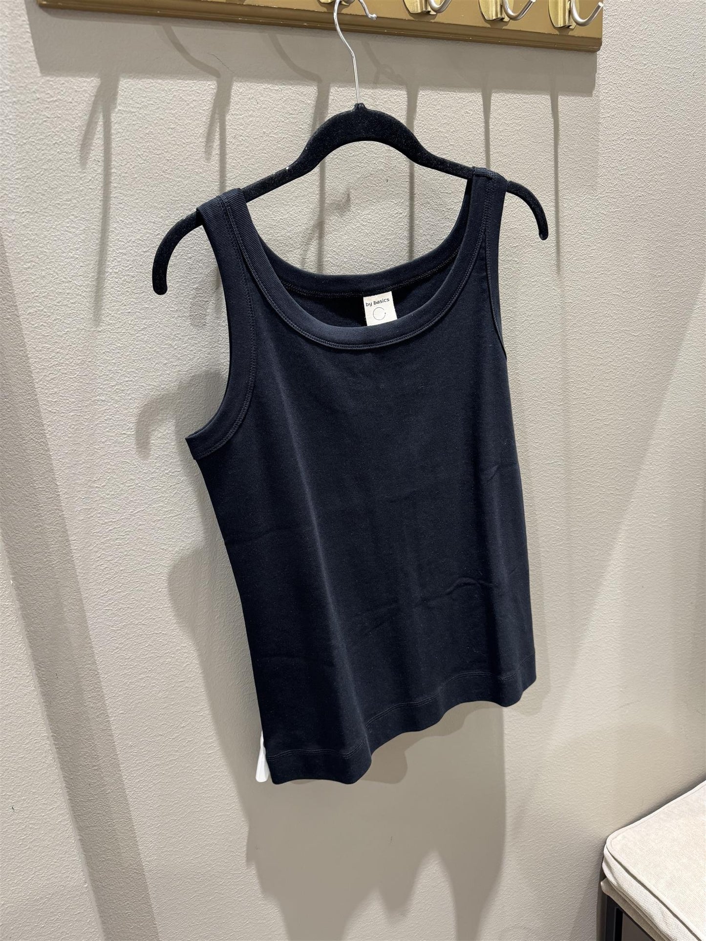 By Basics Tank Top Black