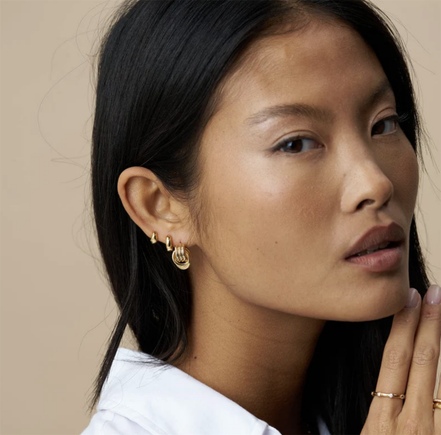 Orelia Mini Interlocking Stud Earrings