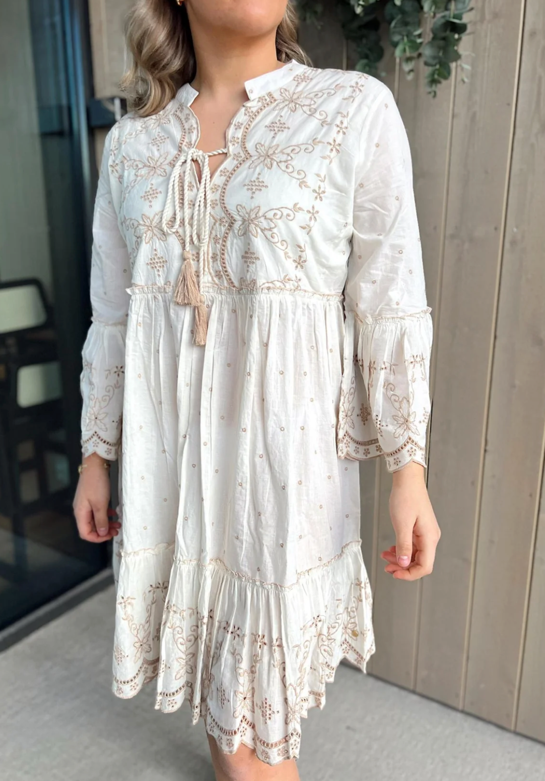 Rah Oslo Elise Short Dress Embroidery Off White