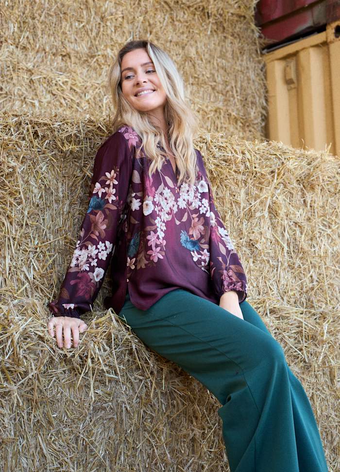 Black Colour Zendaya LS Blouse Plum