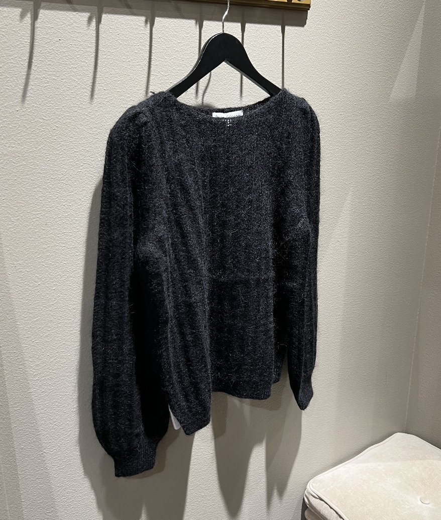 Dear Dharma Wavy Sweater Black