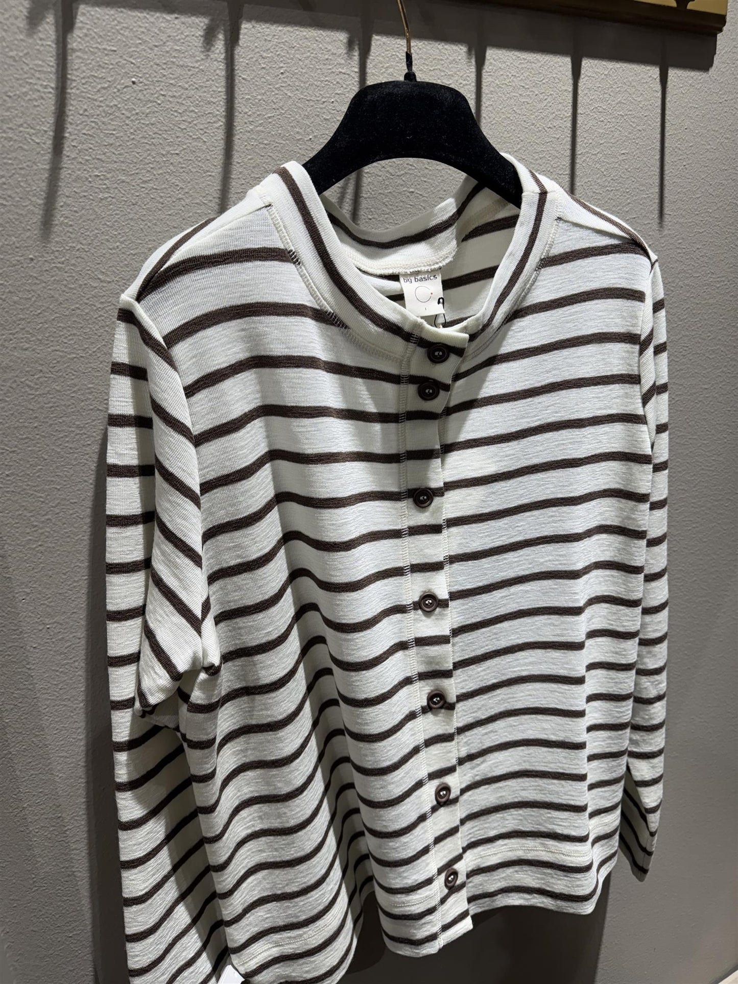 By Basics Box Cardigan R-Neck Raw White/Chestnut