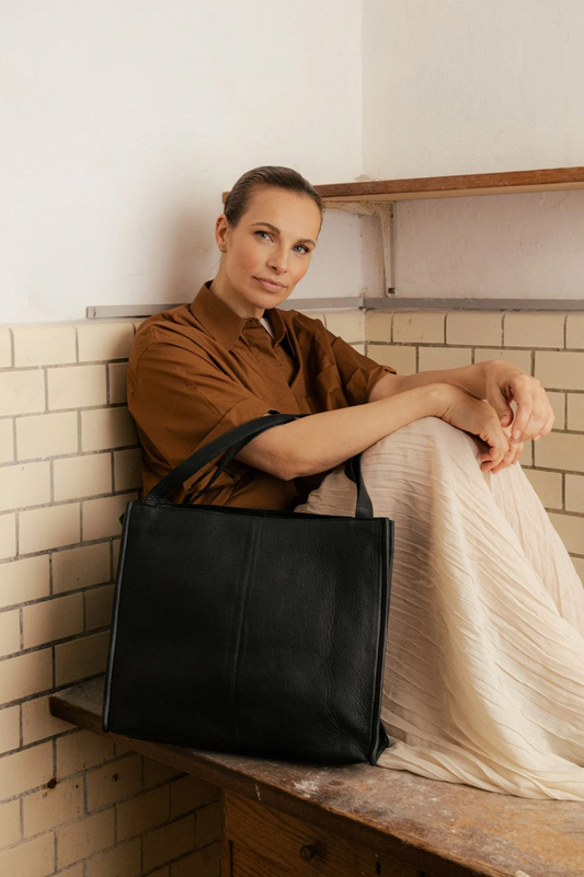 Re:Designed Aro Urban Black