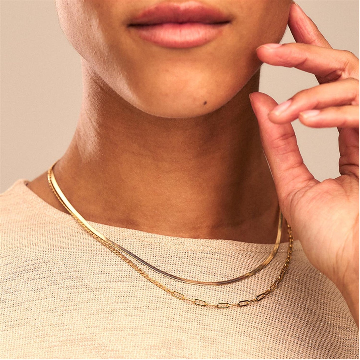 Orelia Flat Snake Necklace Gold