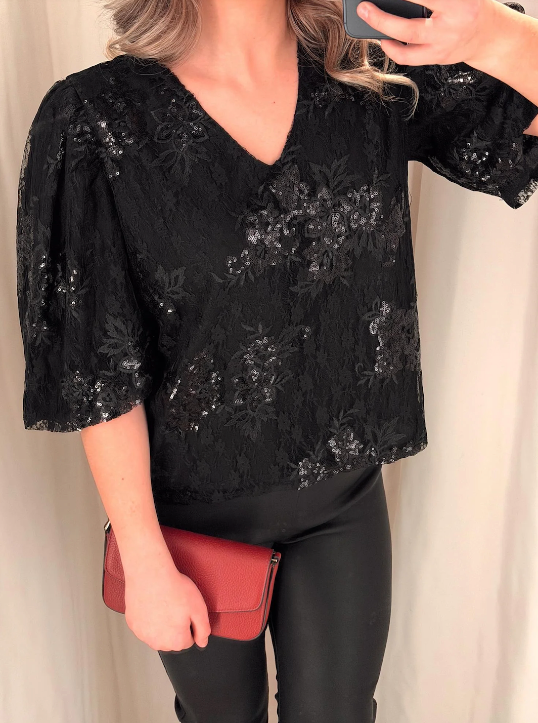 Rah Oslo Lace Sequin SS Black