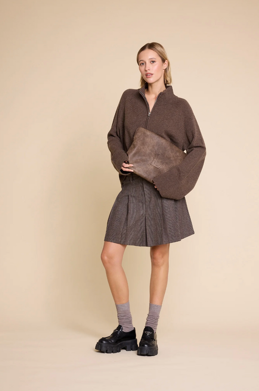 Line of Oslo Work Brown