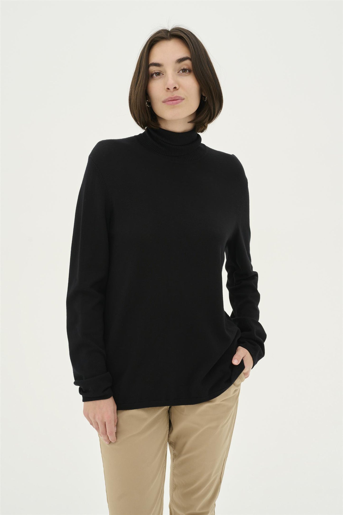 Culture Annemarie Loose Rollneck Black