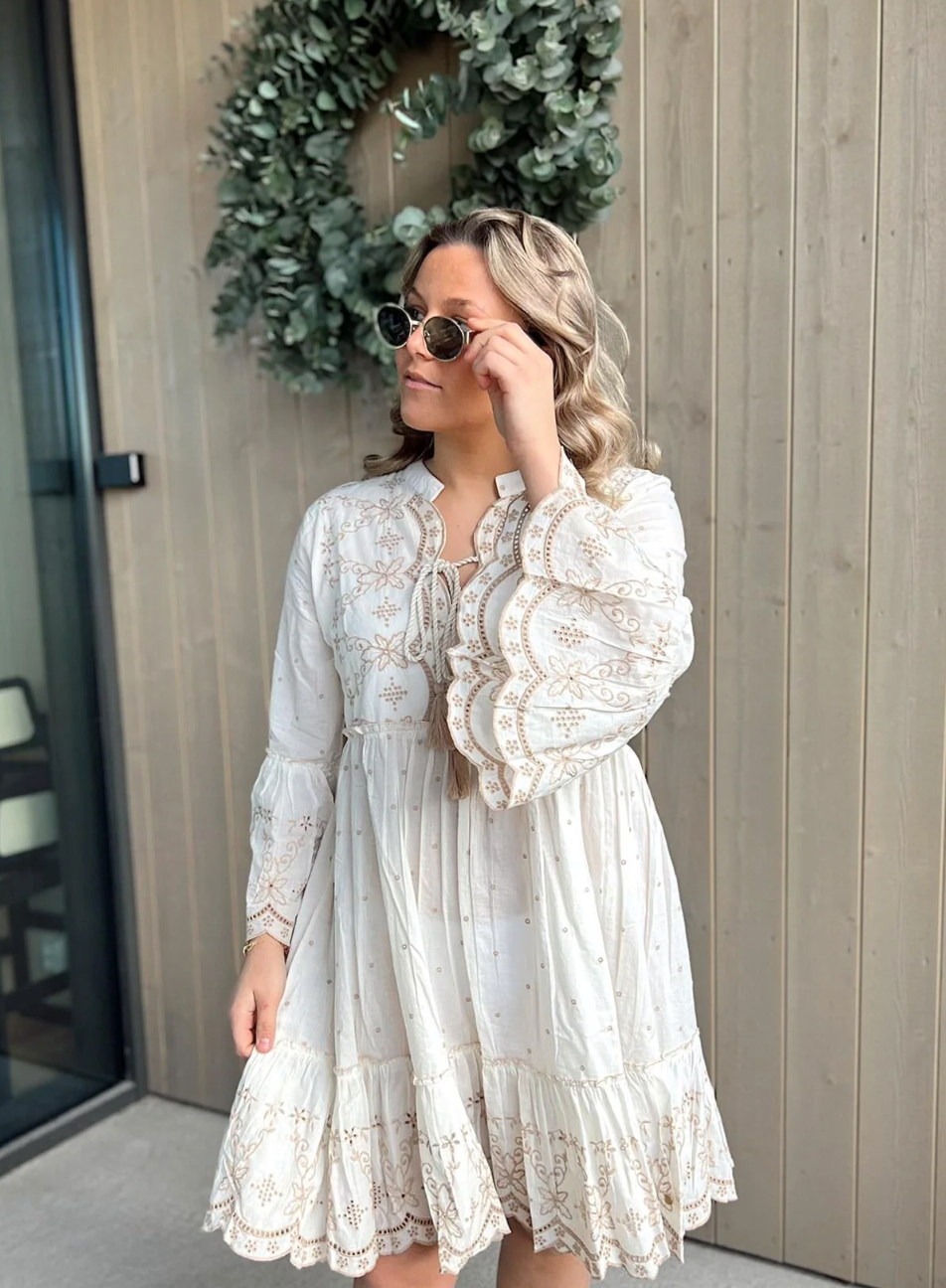 Rah Oslo Elise Short Dress Embroidery Off White
