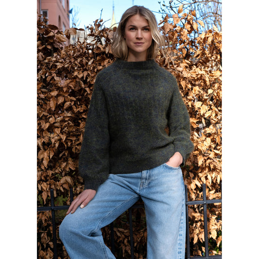 Close to my Heart Lea Sweater Green Gold