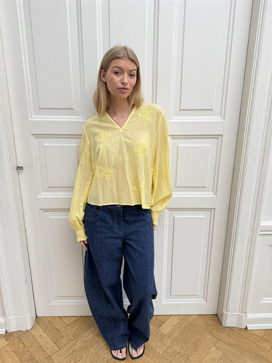Continue Emma Yellow