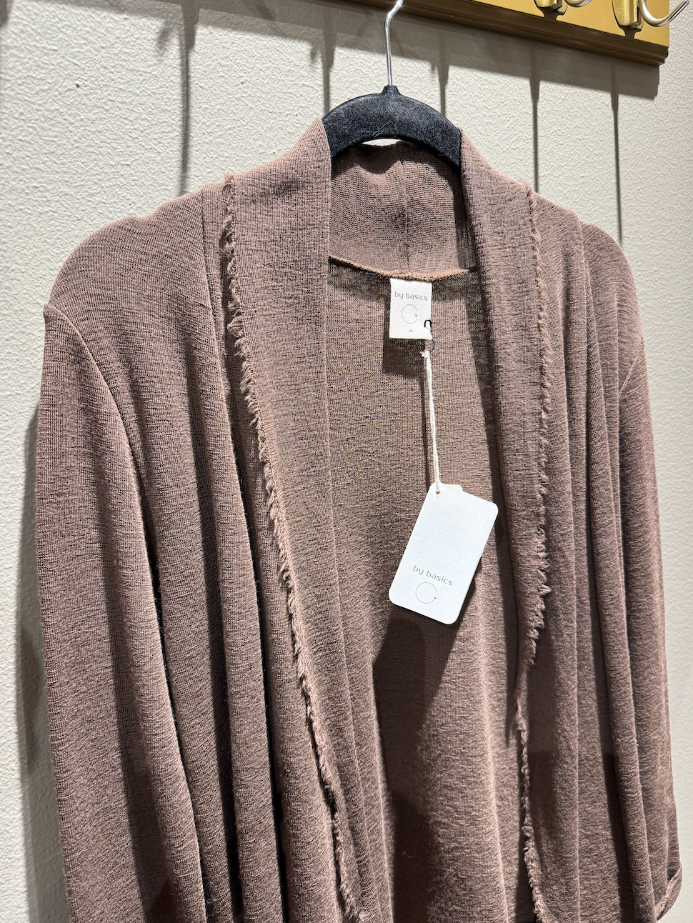 By Basics 8013 Cardigan Short Chestnut