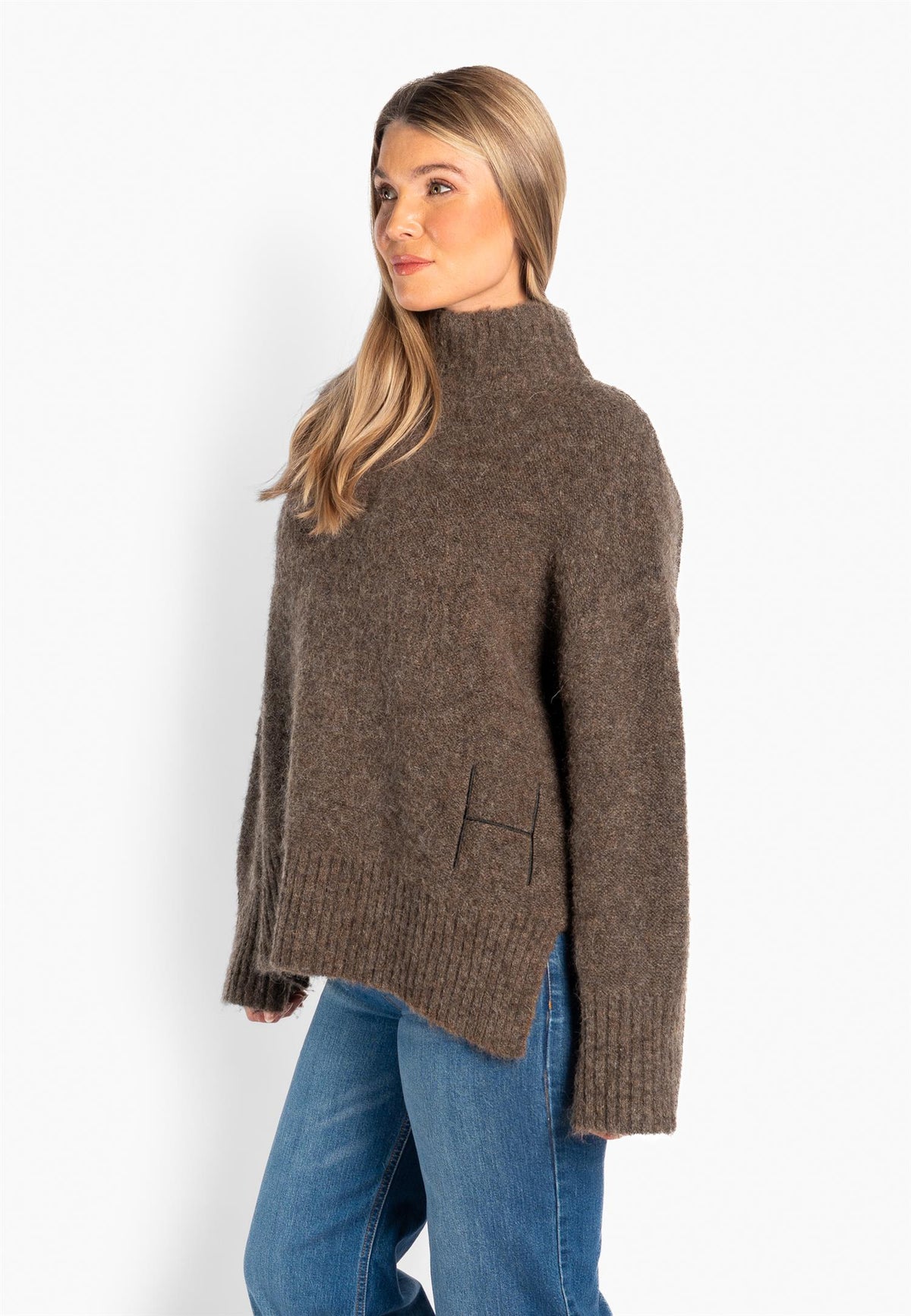 HÉST Noelle Sweater Brown