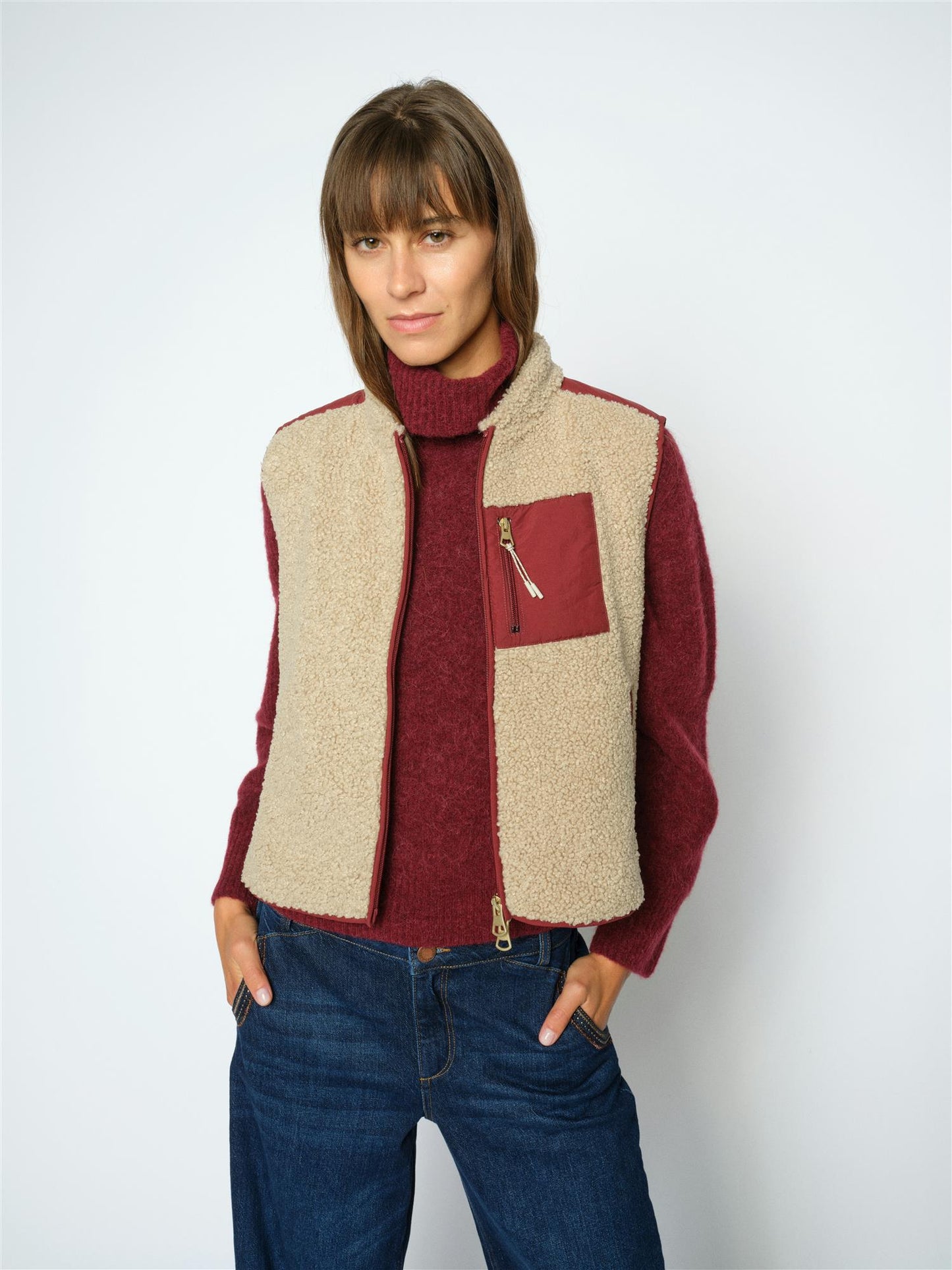 Mos Mosh Rowe Eli Teddy Vest Cabernet