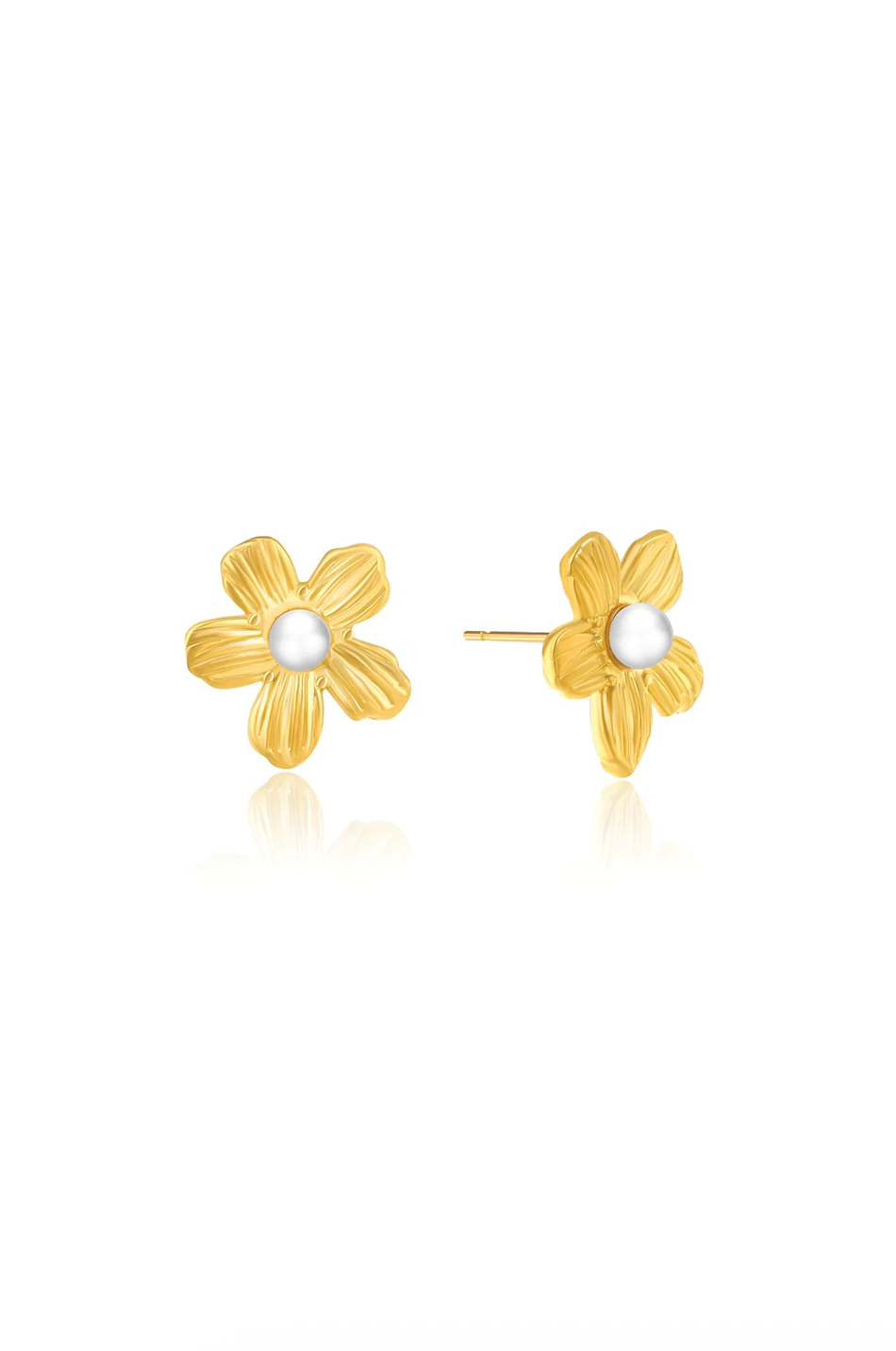 Farmhouse Camilla Øhrling Flower Stud Earrings Gold