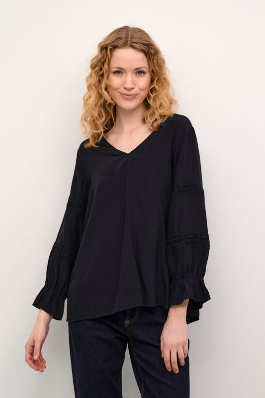 Culture Francis Asmine Blouse Black