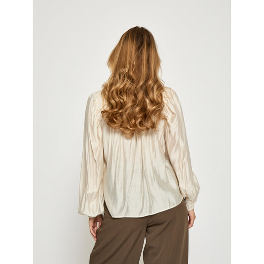 Peppercorn Beth Shirt Gardenia