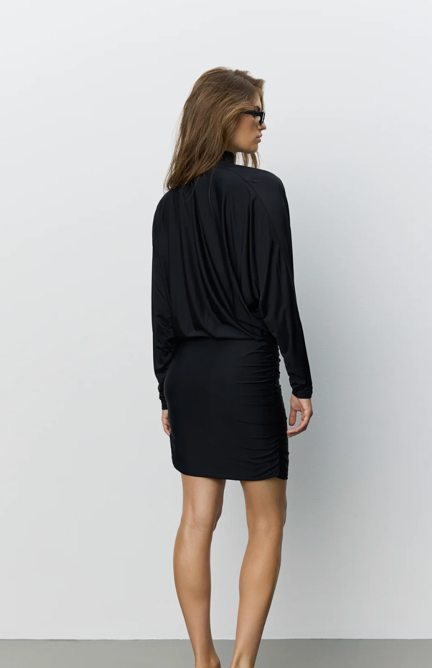 Sofie Schnoor Batan Mini Bat Sleeved Dress