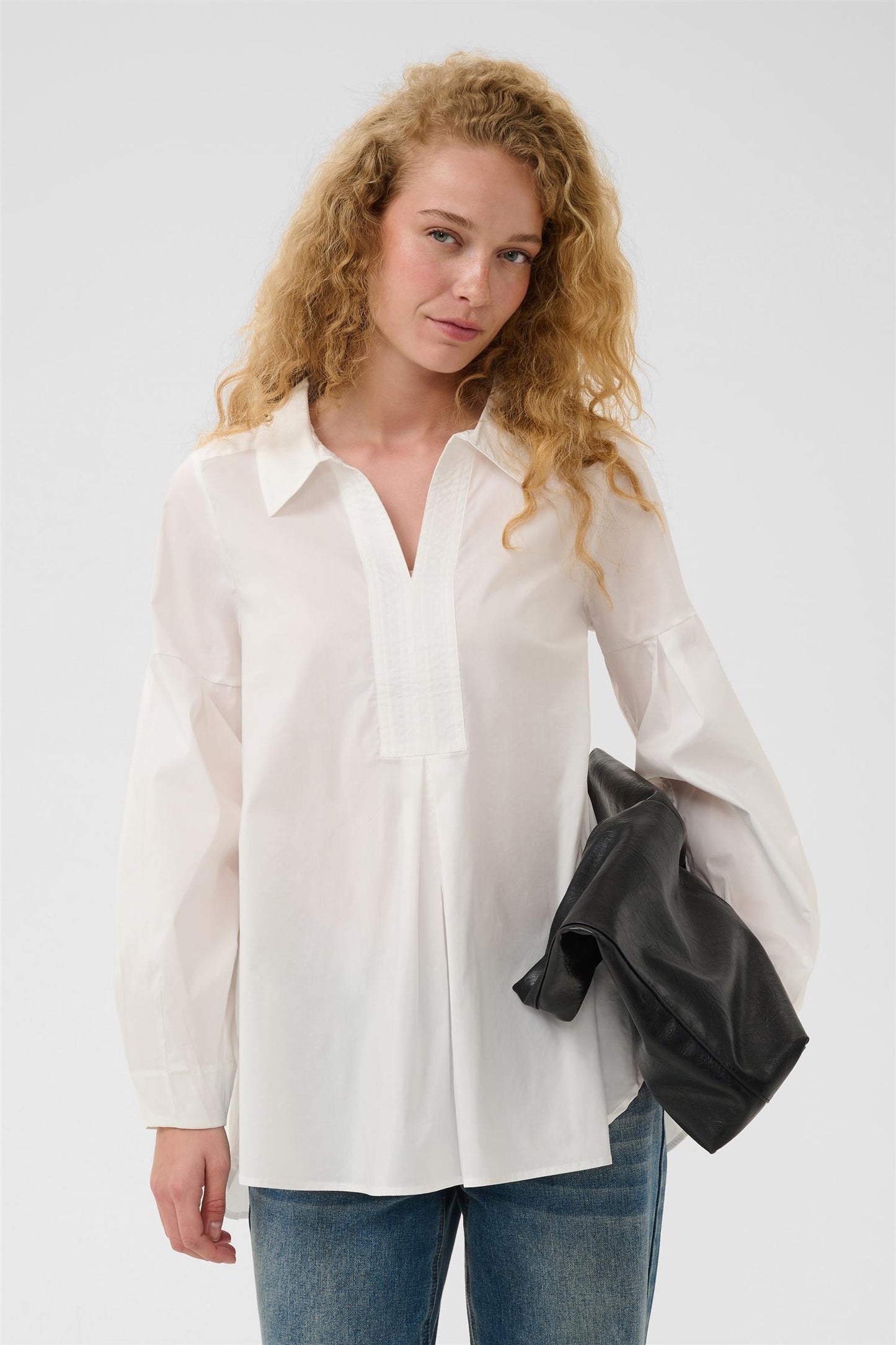 Culture Daiva Antoinett Tunic Spring Gardenia