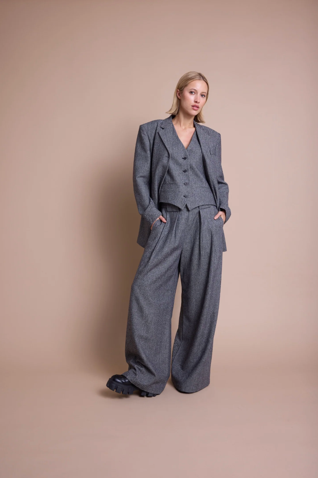 Line of Oslo Line Of Oslo Ralph Tweed Black
