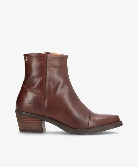 Shoedesign Copenhagen Carmina Ebony Leather