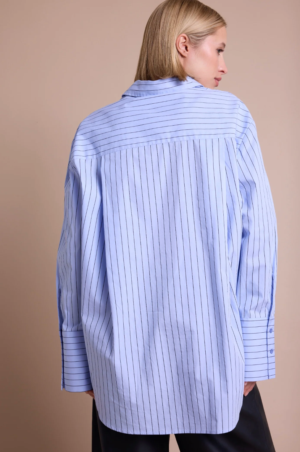 Line of Oslo Man Blue