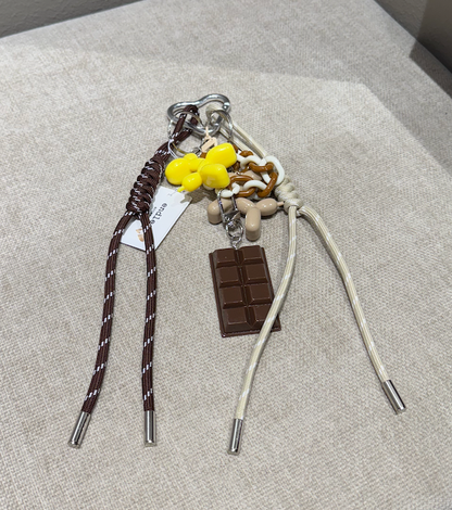 Endless Bag Charm Brun