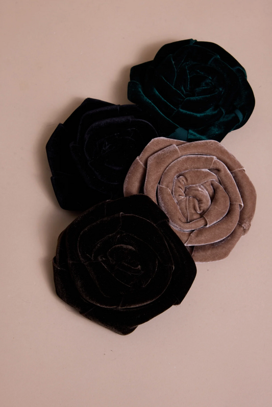Line of Oslo Rose Velvet Camel