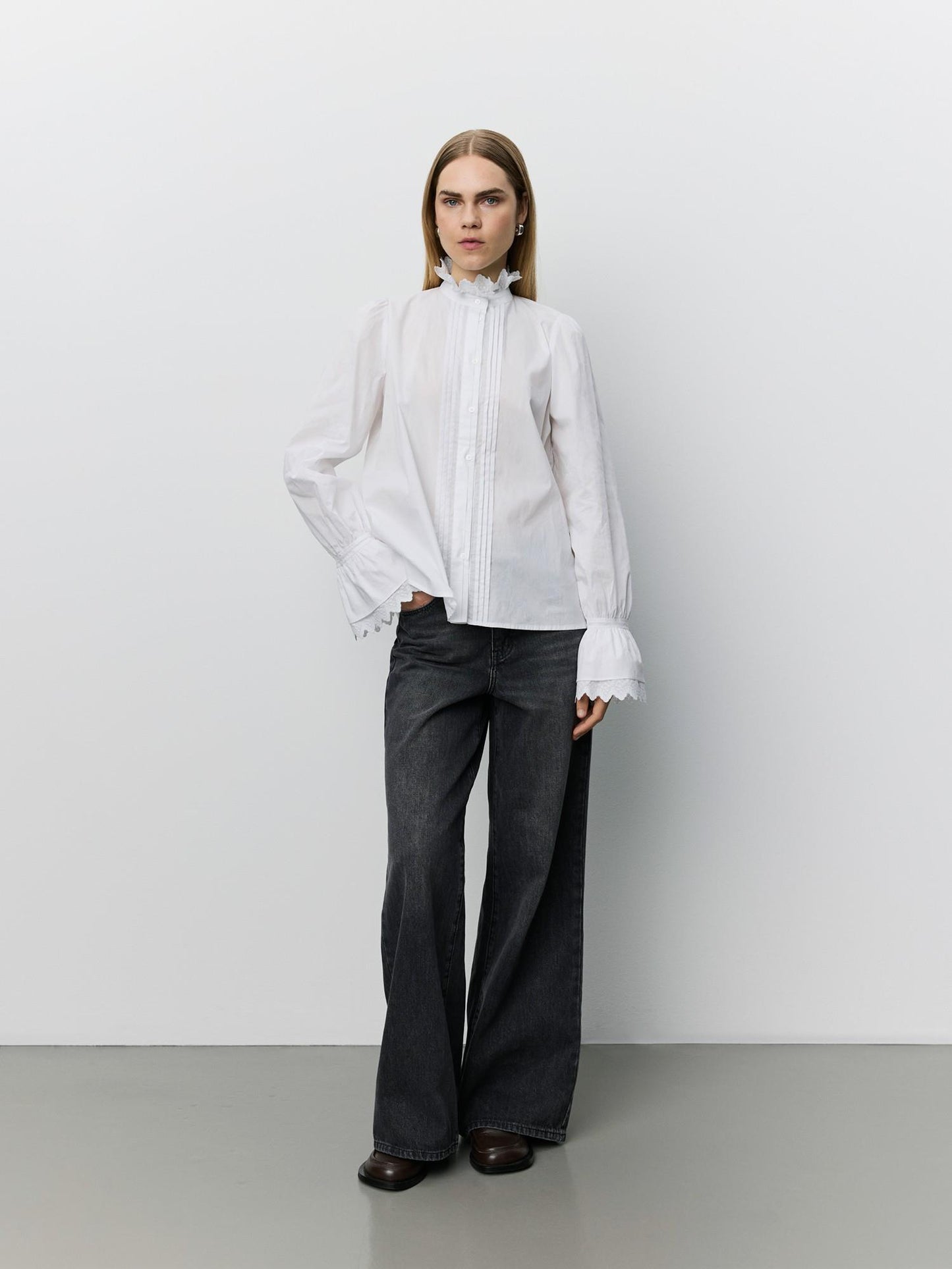 Sofie Schnoor Serena Embroidered Shirt Snow White