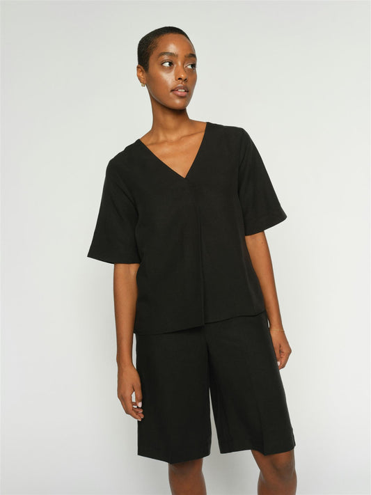 Mos Mosh Bai Alexis Shorts Black