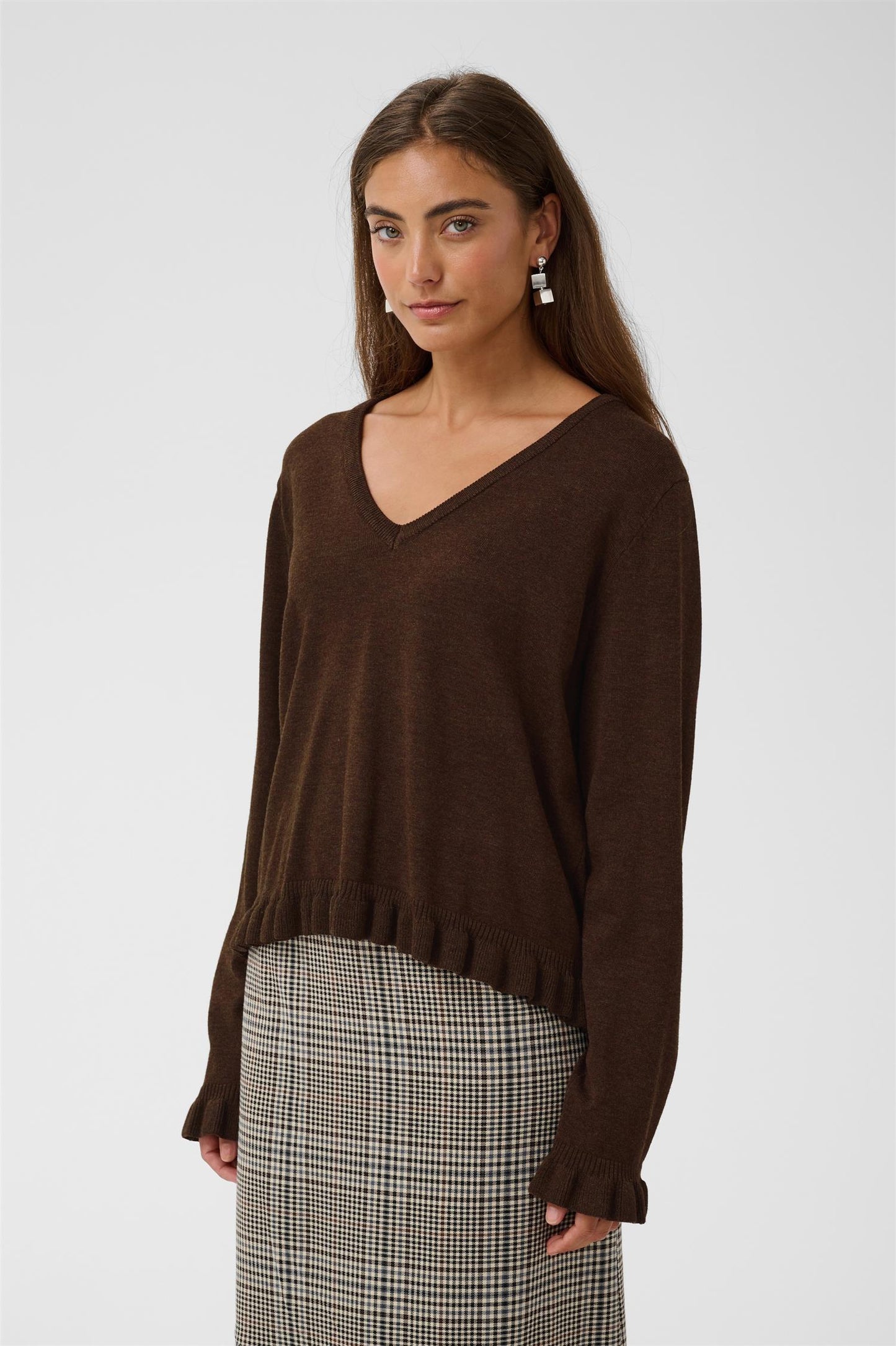 Culture Clare Annemarie Frill V-neck Coffee Bean