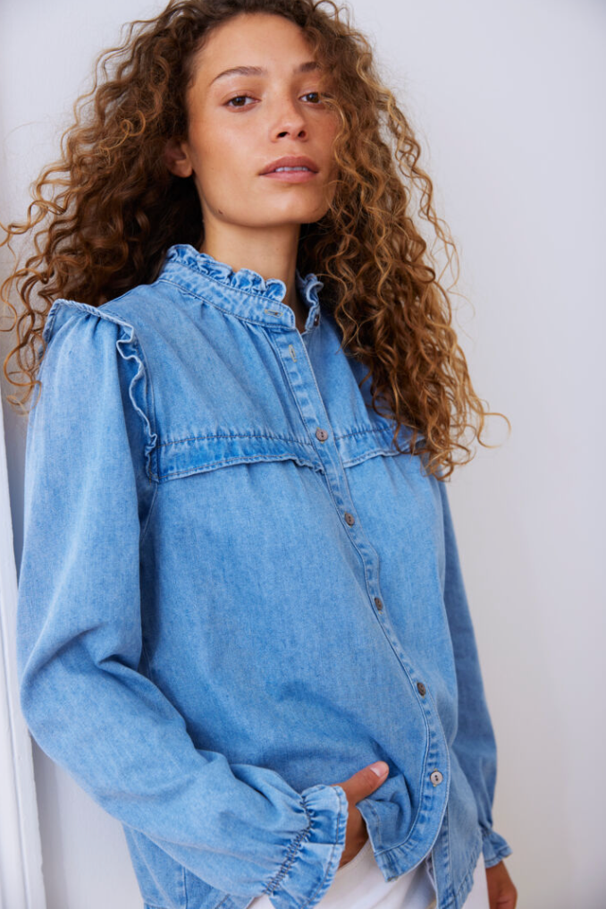 Pulz Malia Flounce Shirt Light Blue Denim