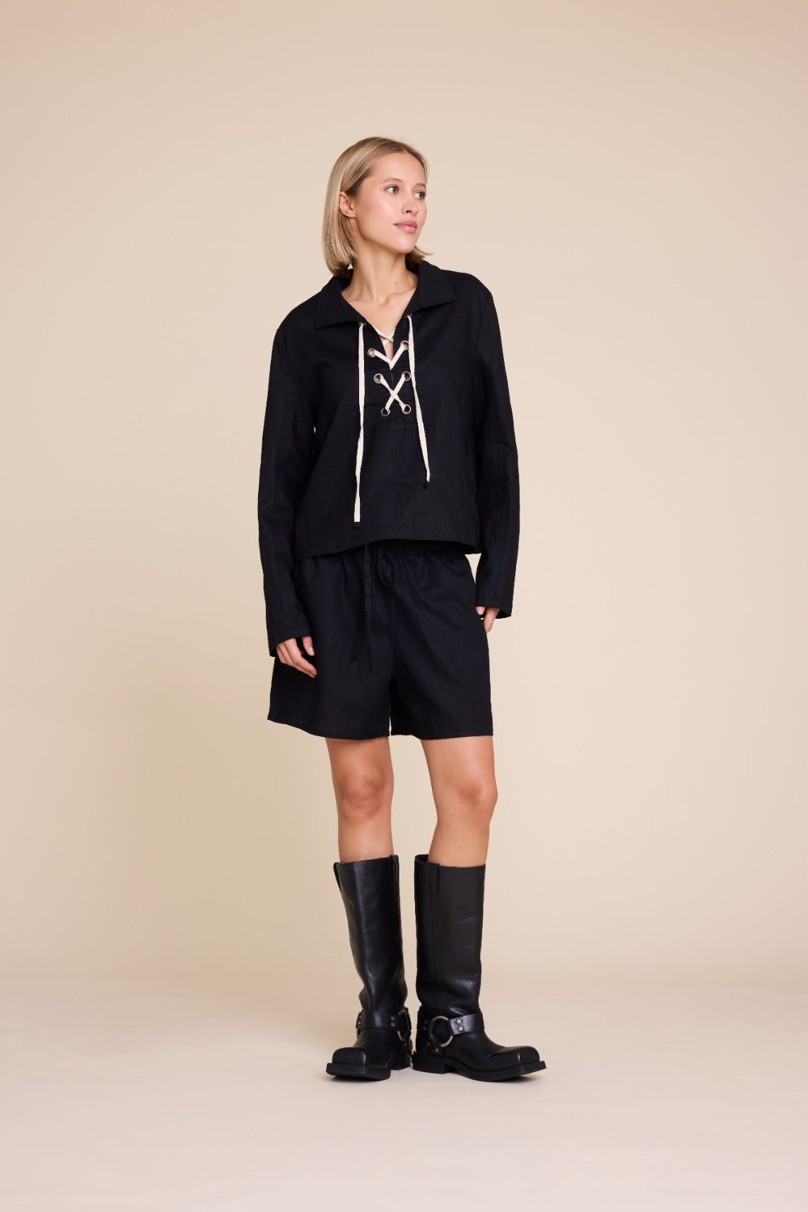 Line of Oslo Cheyenne Linen Black