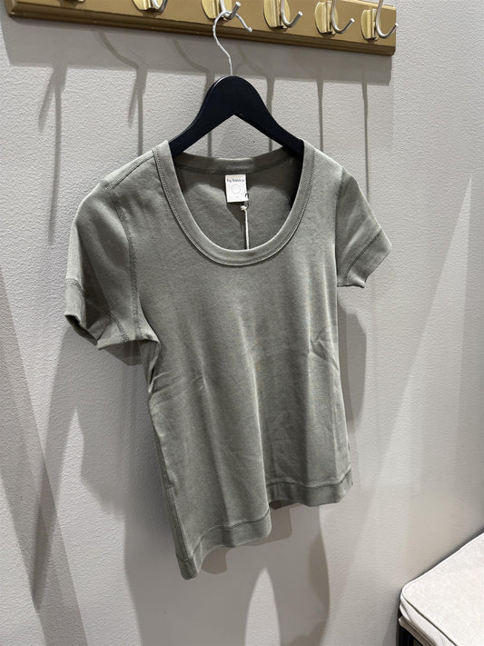 By Basics T-Shirt O-Neck Capers