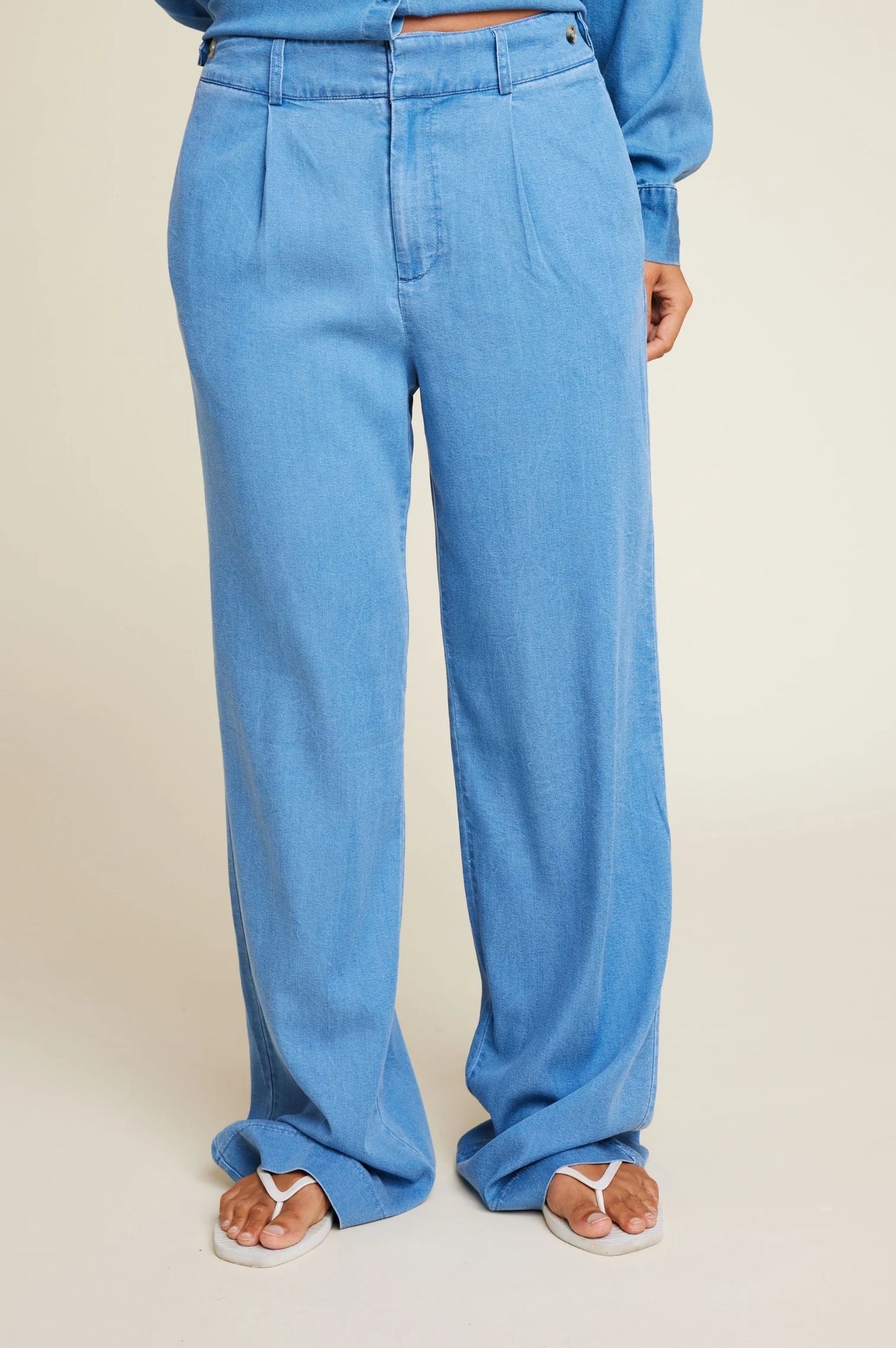 Line of Oslo Moon Tencel Trouser Denim