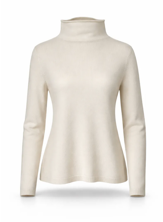 Amuse by Veslemøy Martine Genser Offwhite