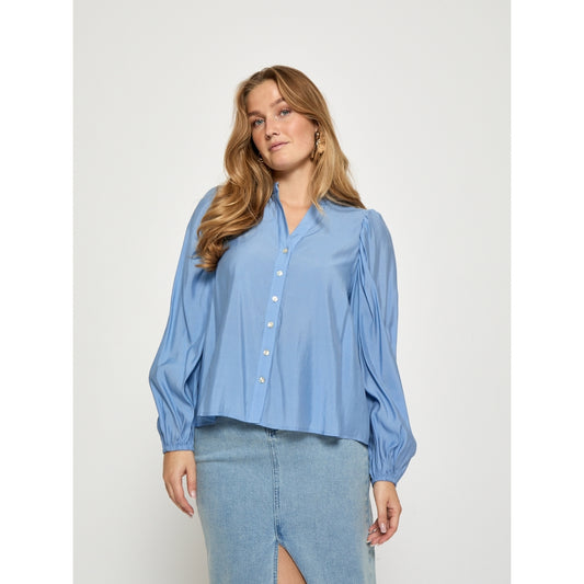 Peppercorn Beth Shirt Cornflower Blue