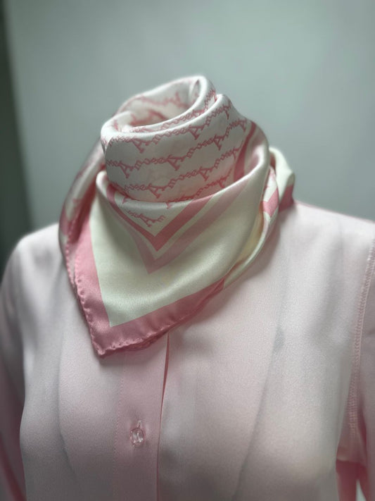 Amuse by Veslemøy Eloise Skjerf Pink