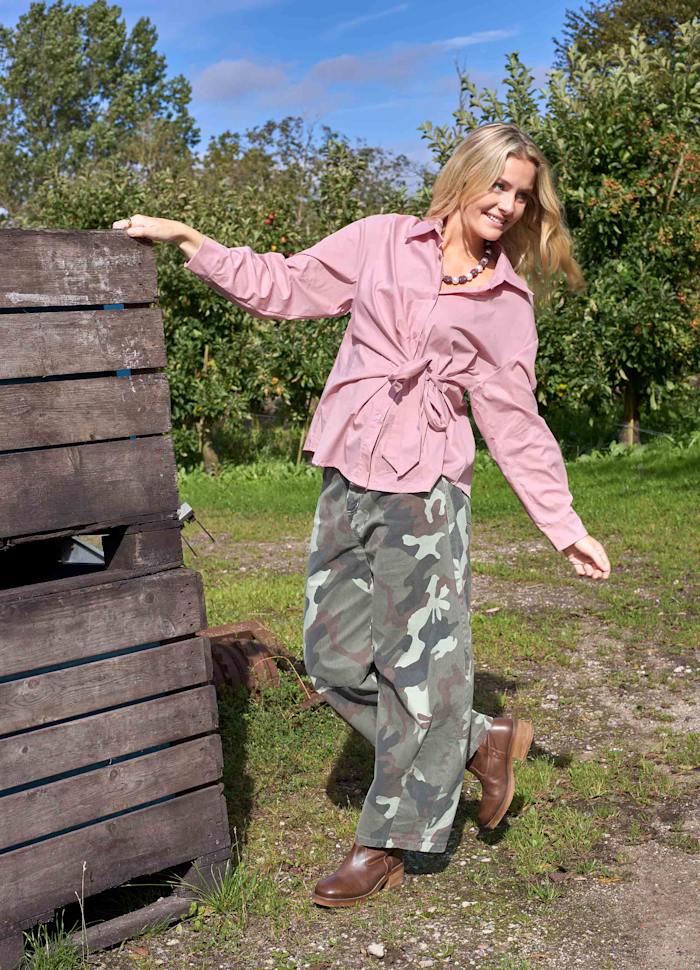 Black Colour Aila Barrel Pant Army Camouflage