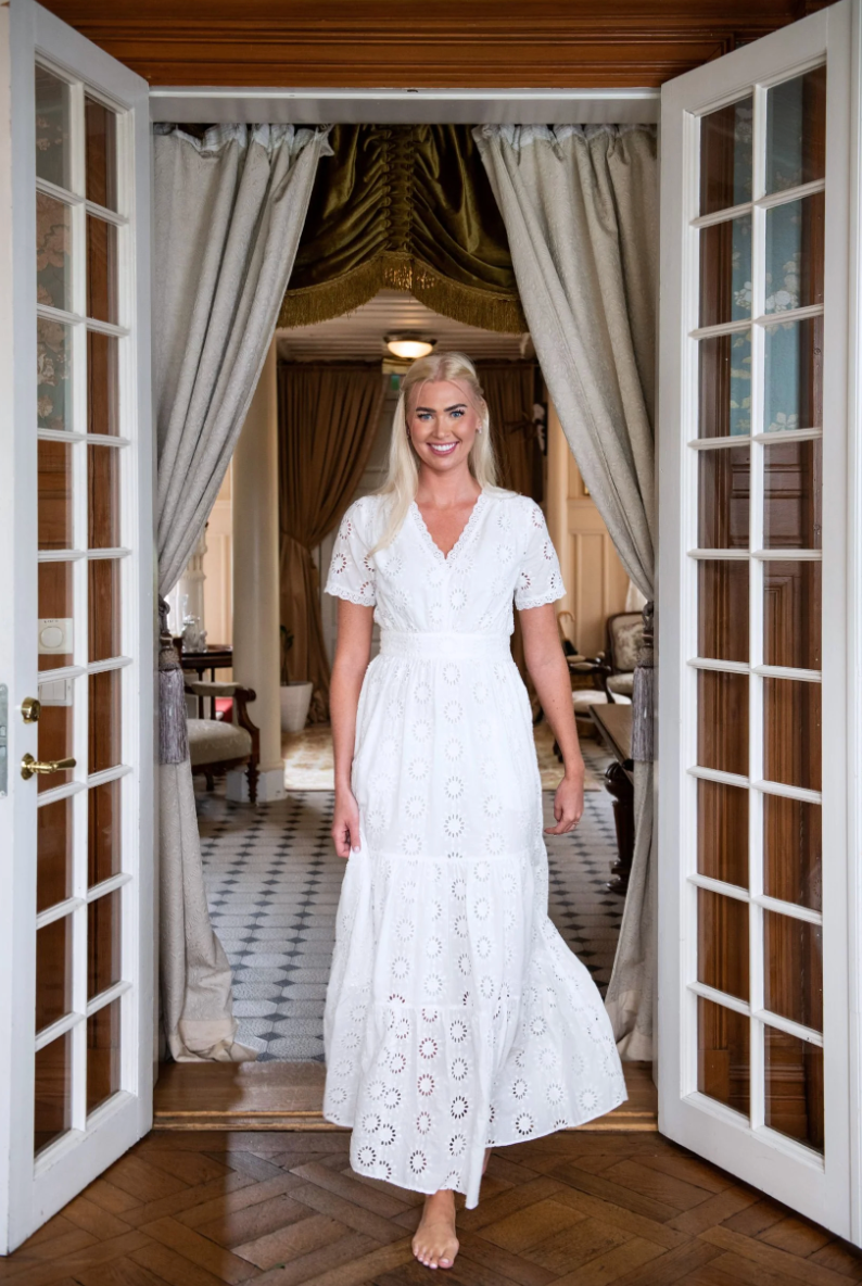 Lykelly Katrine Dress White